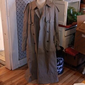 London Fog Towne 44 long trench coat